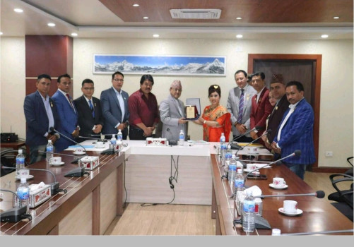 थाइल्याण्ड र म्यानमारका नेपालीभाषीसँग उपप्रधानमन्त्री खड्काको भेट